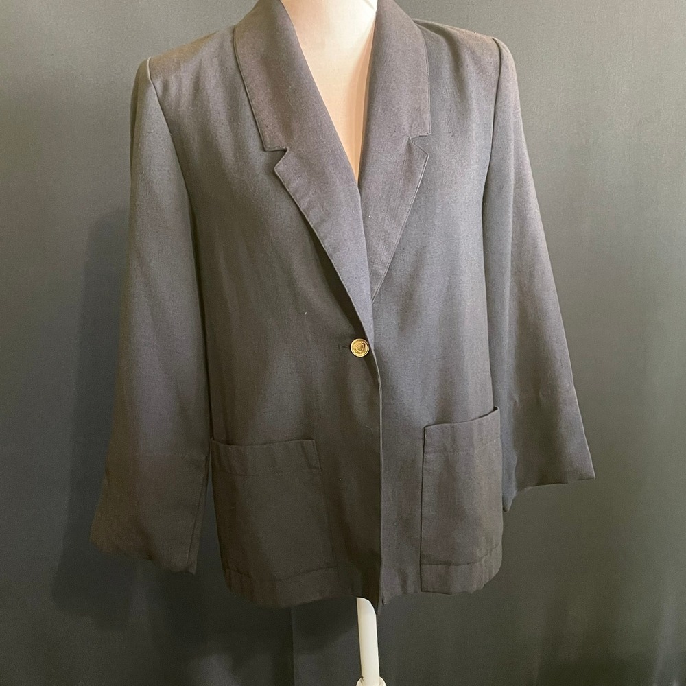 Radcliffe Blazer Women Size 8P Black Good Gold Button Pockets Professional